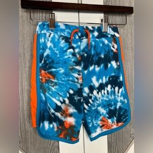 D12.28 Baby Shark Nickelodeon Shorts 4T